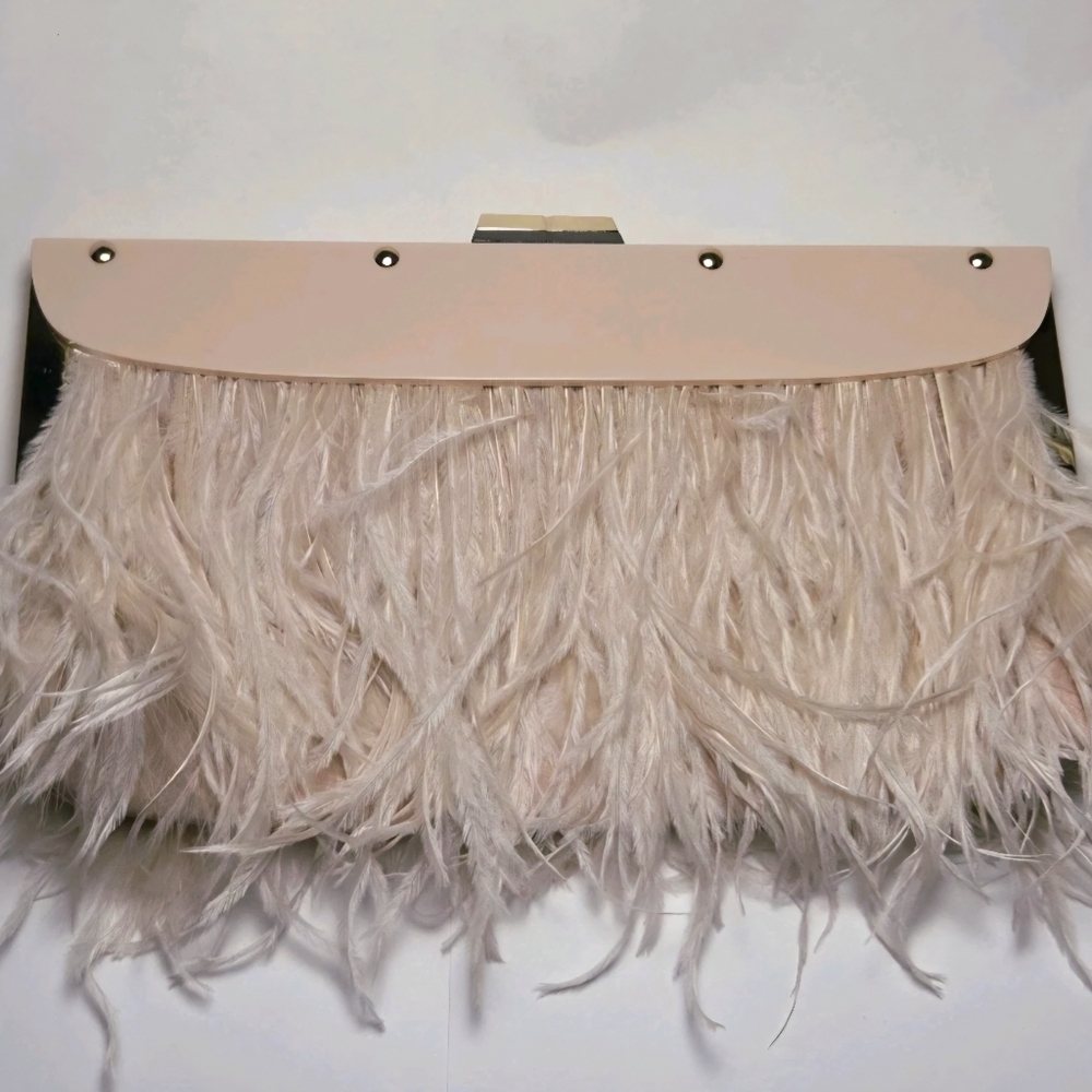 BCBGMAXAZRIA Feather Clutch Blush Pink Ostrich Gold Chain Evening Bag NWT